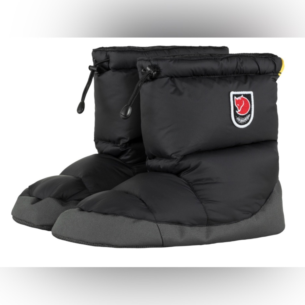 FJALLRAVEN EXPEDITION DOWN BOOTIES - NWT